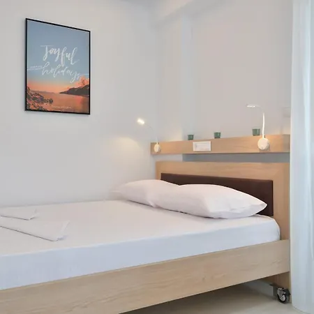 Evas Rooms Neoi Poroi Exterior photo