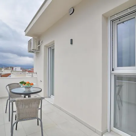 Evas Rooms Neoi Poroi Exterior photo